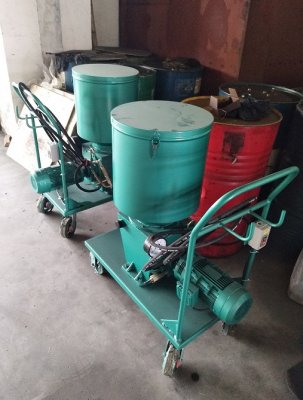 <b>集中润滑系统选用DRB电动润滑泵经济又好用</b>