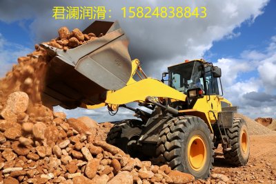 <b>12台工程机械集中润滑系统！这家工程机械公司为何钟爱君澜机械</b>
